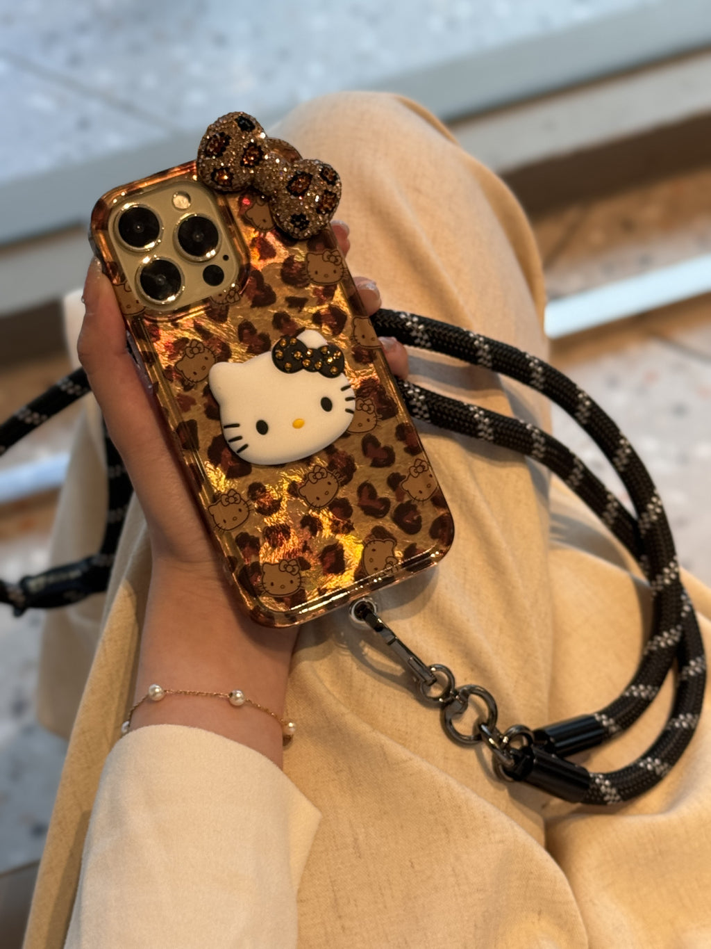 【クリスタル】10MMストラップ ショルダー付きiPhoneケース  1128-5
